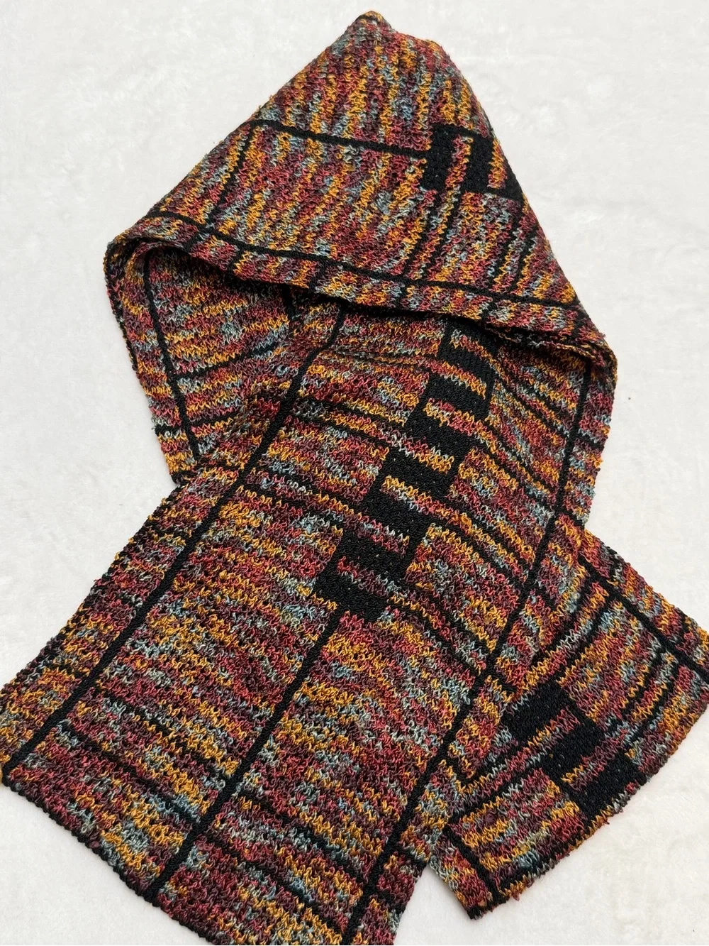 Fern Wayne Fiber Artist Art to Wear Geometric Knit Scarf Multicolor Lagenlook